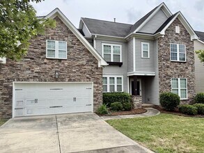 Building Photo - 10141 Loch Lomond Dr