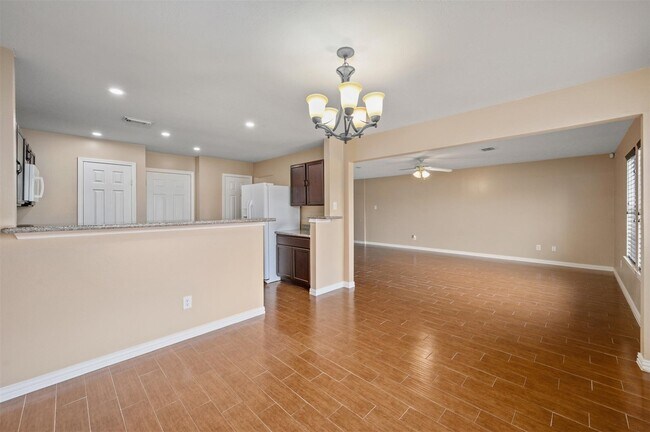 Building Photo - 3702 Bent Springs Ln