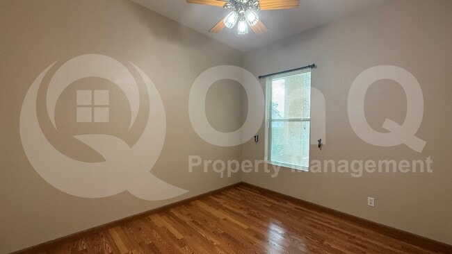 Building Photo - 173 N Pineview Dr