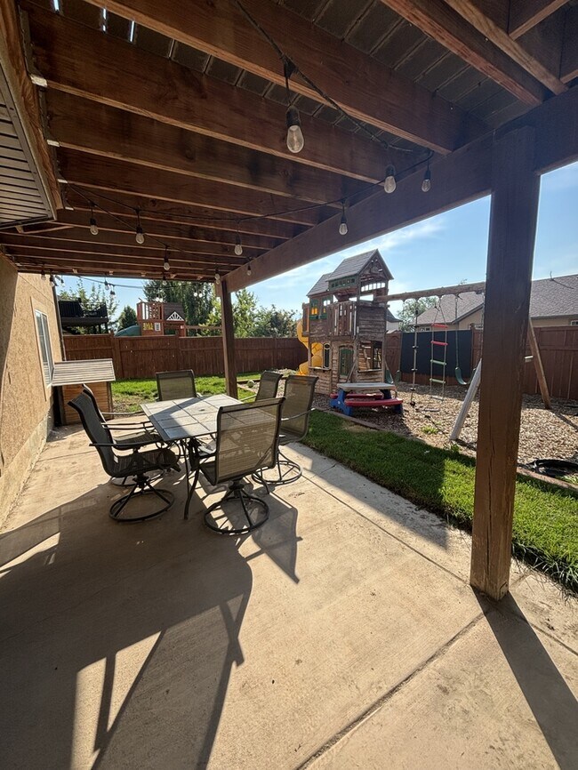 Building Photo - 4744 Silver Mountain Rd