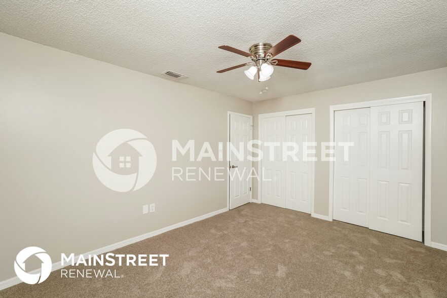 Building Photo - 8803 Seeley Ln