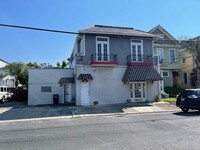 Building Photo - (OTR)3927Iberv