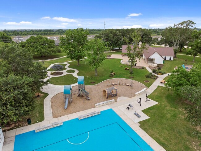Building Photo - 17866 Plow Horse Ln