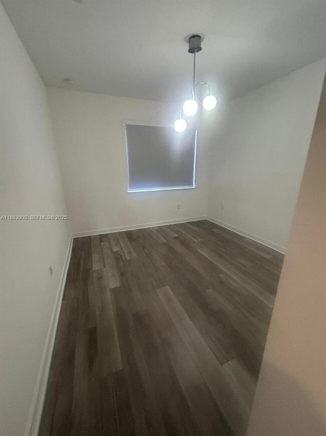 Building Photo - 20828 NE 2nd Ct