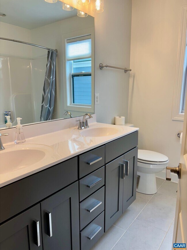 Building Photo - 6217 Raynor Pl