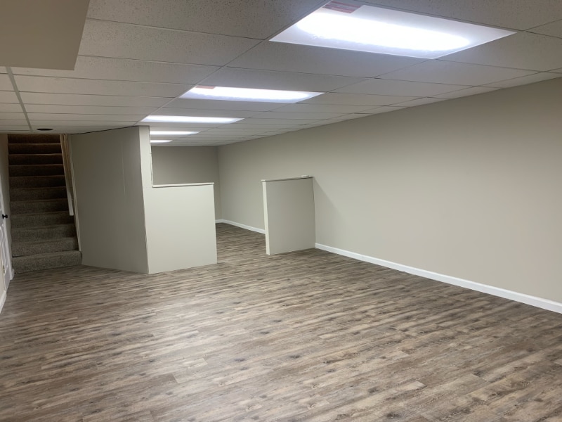 Building Photo - 1141 Old Farm Dr