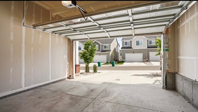 Building Photo - 3988 W 1650 N