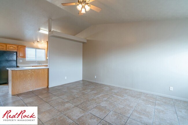Building Photo - 1178 E 300 S