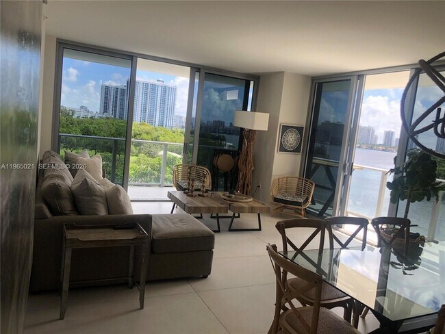 Building Photo - 16385 Biscayne Blvd