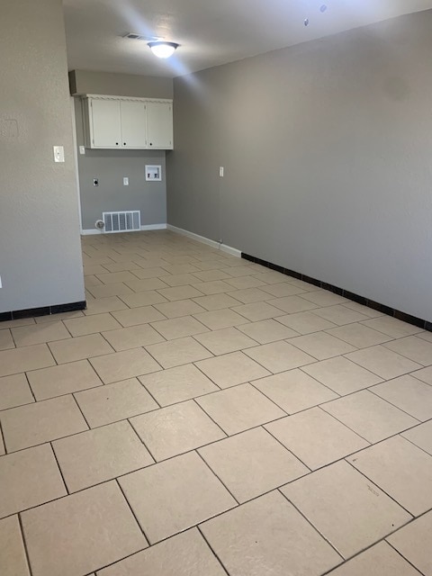 Building Photo - 408 Conveyor Dr