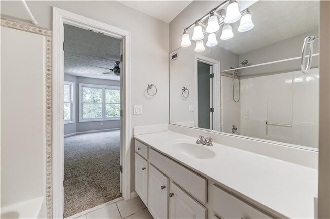 Building Photo - 3171 Avensong Village Cir