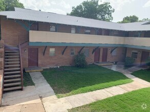 Building Photo - 3701 Sleeper Ave
