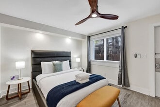 Building Photo - 3020 Seville St