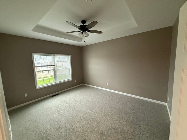 Building Photo - New Build Duplex in the heart of Washington IL