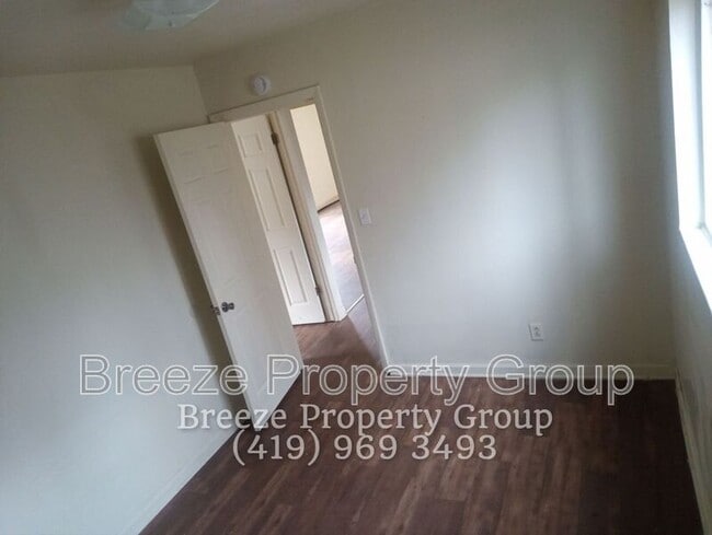 Building Photo - 1531 Freedom St