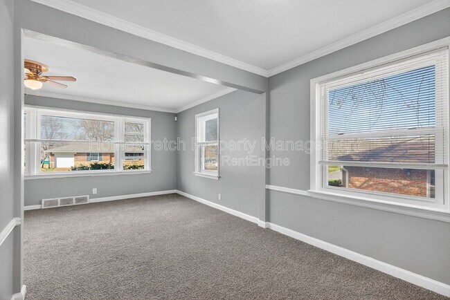 Building Photo - 1214 Forest Home Dr