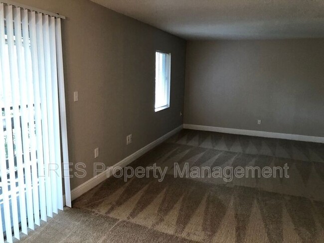 Building Photo - 4773 S Texas Ave