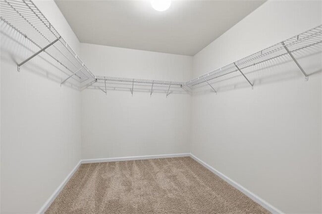 Building Photo - 5524 Garens Way