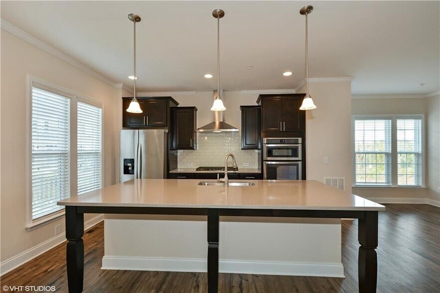 Building Photo - 200 Braeden Wy