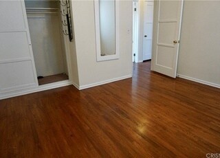 Building Photo - 4-3314 W 78th St