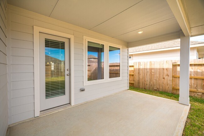 Building Photo - 16977 Juniper Blossom Bnd