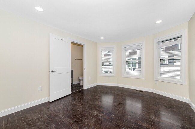 Building Photo - 63 Bradbury Ave