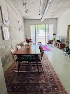 Building Photo - 2001 Biscayne Blvd