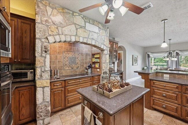 Building Photo - 11354 Nona Dr