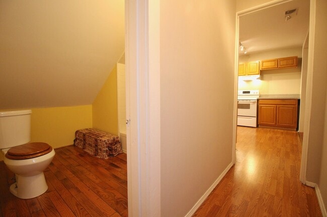 Building Photo - Eastern Parkway