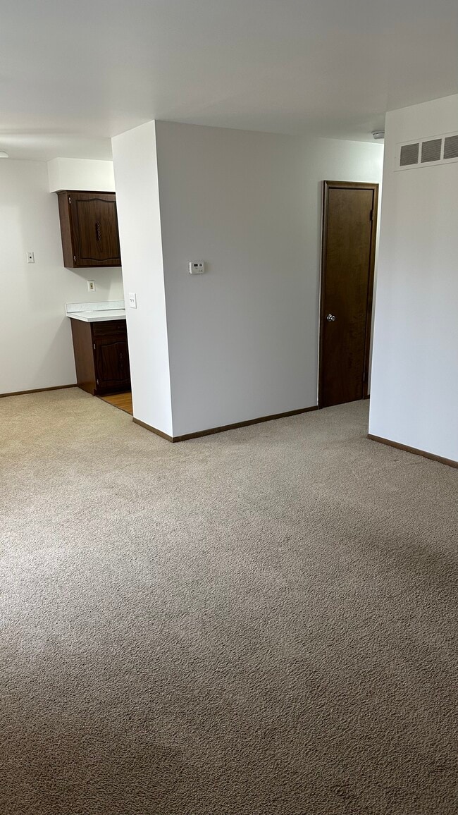 Building Photo - Michael Arms Apartments