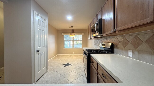 Building Photo - 4835 Windy Bluff Ct