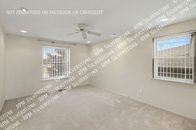 Building Photo - 38004 Fringe Dr