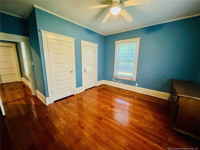 Building Photo - 806 Caldwell St
