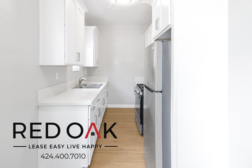 Building Photo - 366 Hayworth Ave