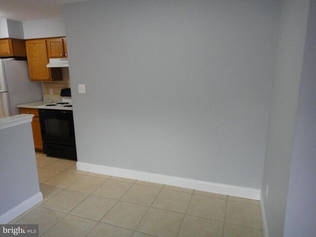 Building Photo - 307 Lucas Ln
