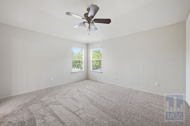 Building Photo - 1506 Fort LLoyd Pl
