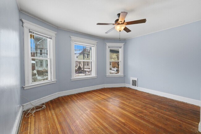 Building Photo - 64-64 Rowe Ave