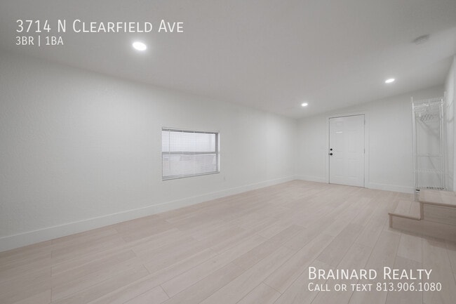 Building Photo - 3714 N Clearfield Ave