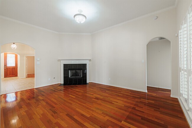 Building Photo - 11102 Dawson Springs Dr