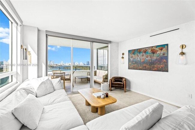 Building Photo - 1330 West Ave