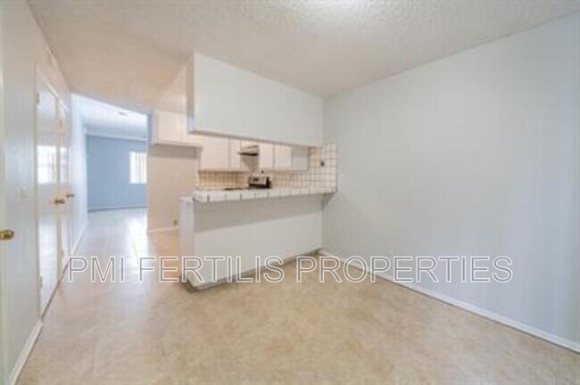 Building Photo - 16845 San Bernardino Ave