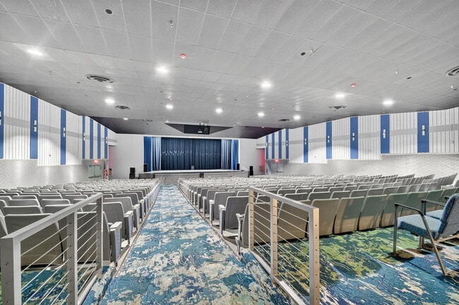Building Photo - 7370 S Oriole Blvd