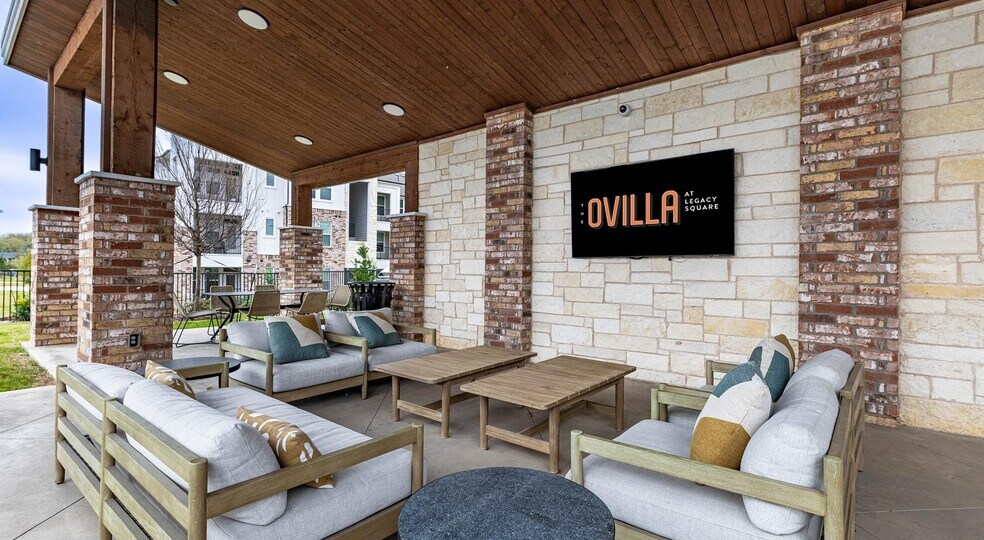 Building Photo - 241 N Overlook Dr