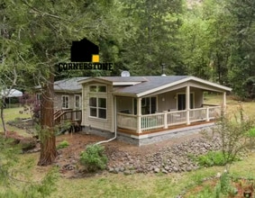 Building Photo - 12272 S Fork Little Butte Creek Rd