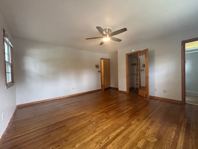 Building Photo - 4bd/2.5ba Home in Hampton