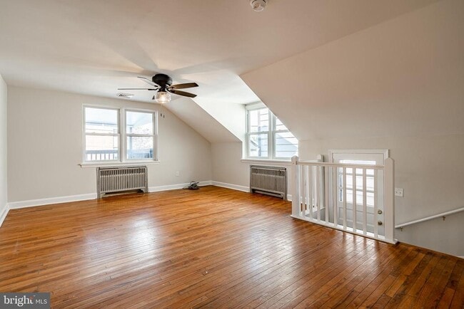 Building Photo - 222 3rd Ave