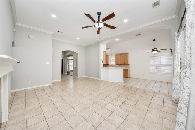 Building Photo - 21630 Live Oaks Spring Dr