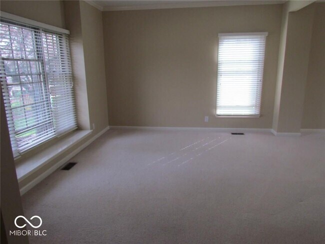 Building Photo - 411 Mari Way