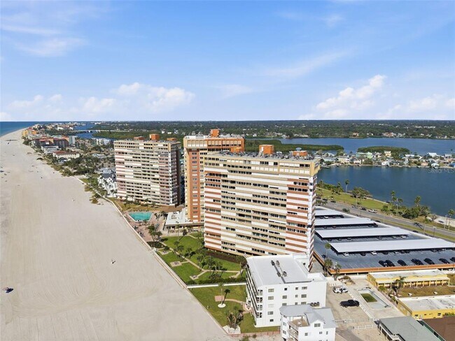 Building Photo - 17900 Gulf Blvd
