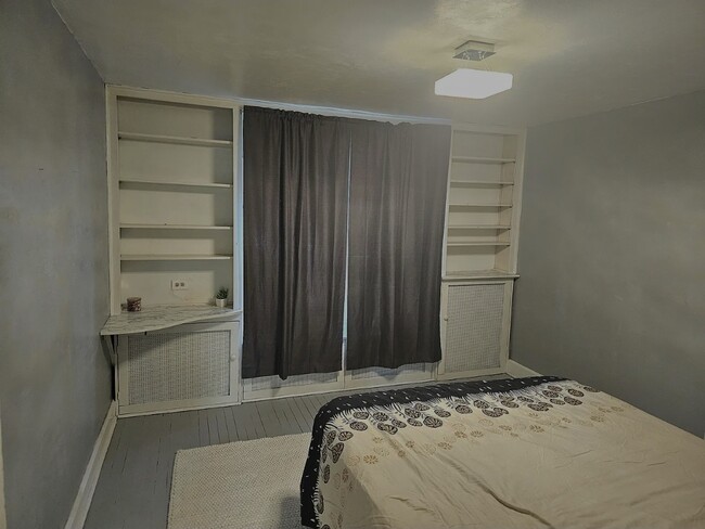 Building Photo - 38 N 3rd St